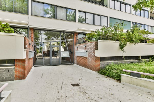 Medium property photo - Duke Ellingtonstraat 53, 1066 GE Amsterdam